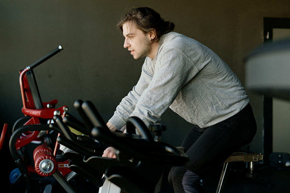 pexels-ivan-samkov-4162580_Web Man on an Exercise Bike at the Gym