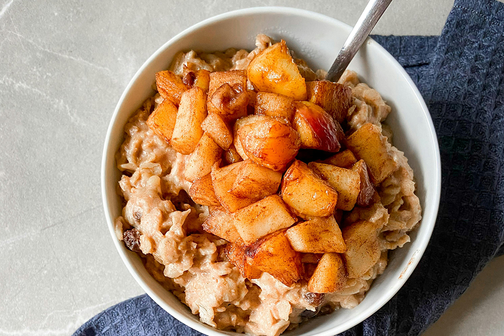 Apple Cinnamon Baked Oatmeal