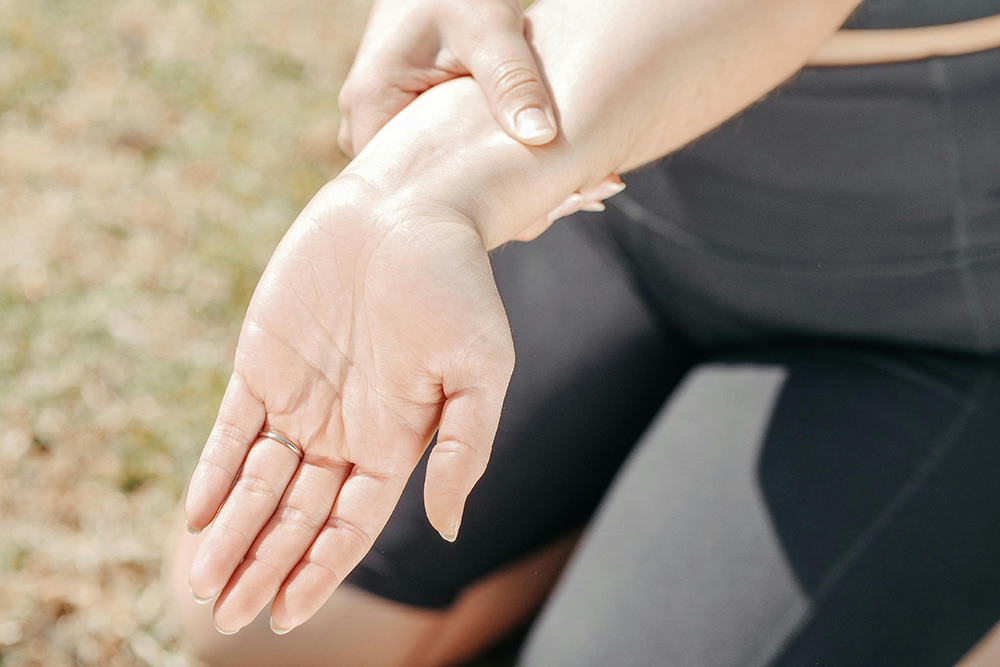 pexels-kindelmedia-7298399_Web Wrist Stretch Exercise